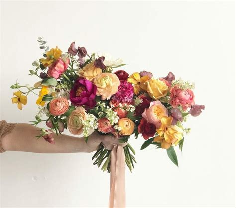 15 Best Cincinnati Florists & Flower Delivery Services - Petal Republic