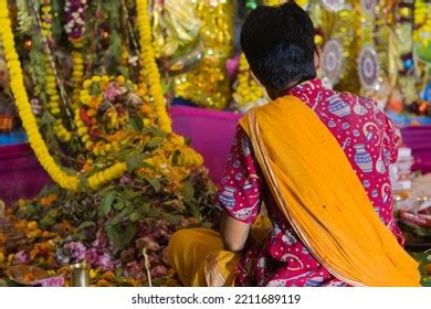 Puja Rituals Being Performed By Hindu Stock Photo 2211689119 | Shutterstock