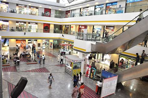 Shopping Mall in Lucknow | Best Shopping Malls in Lucknow