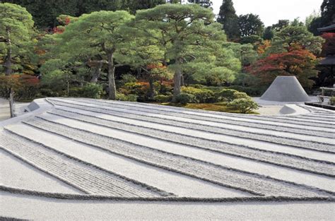 Ginkakuji (Silver Pavilion) - GaijinPot Travel