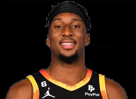 Phoenix Suns Re-Sign Josh Okogie