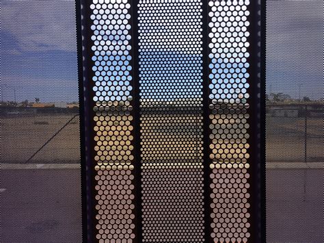 Stainless Steel, Aluminium Screen Panels | Perforated Metal Sheets ...