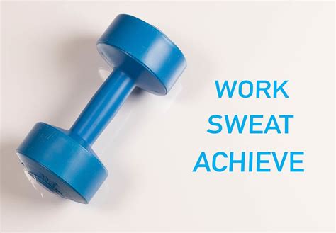 Dumbbell with work sweat achieve text - Creative Commons Bilder
