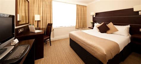 Mercure #Bradford, Bankfield Hotel classic bedroom Bradford, Meeting Room, Hotels Room, Bedroom ...