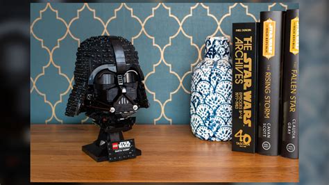 Lego Star Wars Darth Vader Helmet review | Space