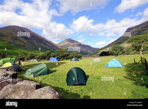 Campsite At Wasdale Head Cumbria UK Stock Photo: 150391642 - Alamy