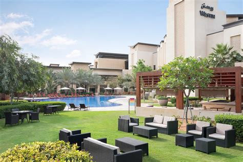 6 Solid Reasons To Visit The Westin Abu Dhabi Golf Resort & Spa