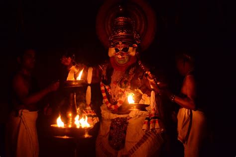 Koodiyattam Performance - Kerala | Behance