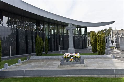 Guide to Glasnevin Cemetery Museum in Dublin | The Mont