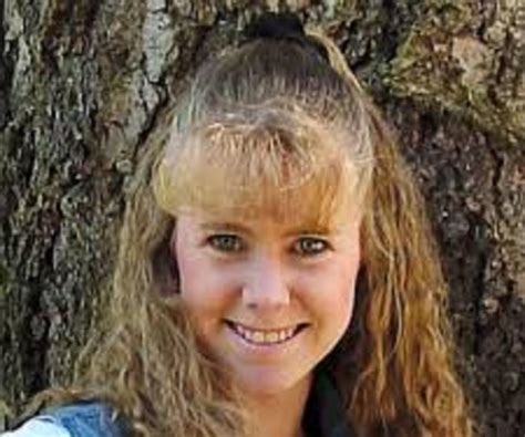 Tonya Harding Biography - Facts, Childhood, Family Life & Achievements