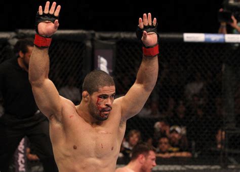 Rousimar Palhares' Fresh Start | UFC