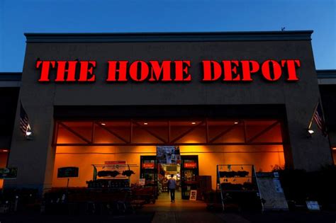 Home Depot stepping up spring hiring to 100,000 workers