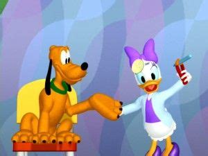 Doctor Daisy, Medical Duck | MickeyMouseClubhouse Wiki | Fandom in 2020 | Mickey and friends ...