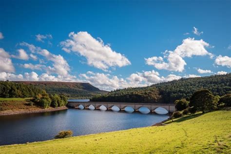 Ladybower Reservoir Walk: The Best Route With Epic Views