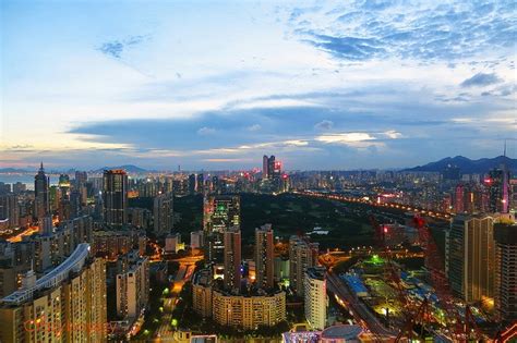 Shenzhen skyline | Skyline, Seattle skyline, San francisco skyline