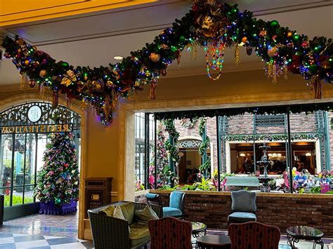 Christmas Decorations Spruce Up Disney's Port Orleans French Quarter Resort! - MickeyBlog.com