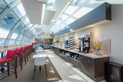 Saint Louis airport gains another Priority Pass lounge - The Points Guy