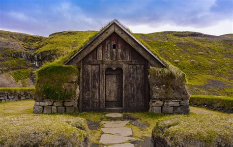 The History of Iceland | Guide to Iceland