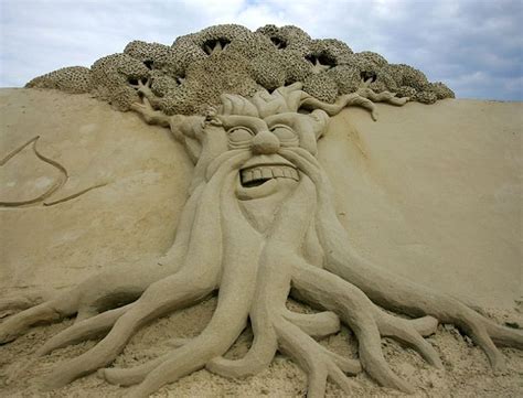 Most Amazing Sand Sculptures | Golberz.Com