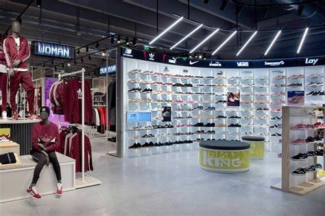 Retail lighting design: which strategies are the most effective?