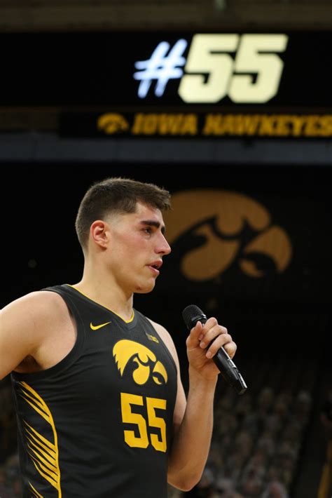 Keegan Murray: Time to Buy NBA Draft Stock of Iowa Hawkeyes Forward