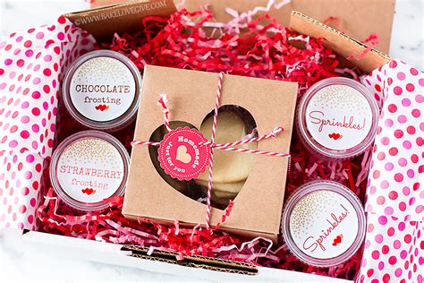 decorate your own valentine cookie kits - Bake Love Give