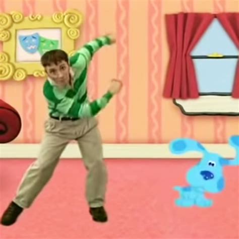 Watch Blue's Clues' Steve Burns' Message to His Grown-Up Fans