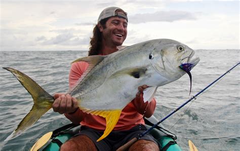 Jack Crevalle – Backwater Fly Fishing / Jesse Males