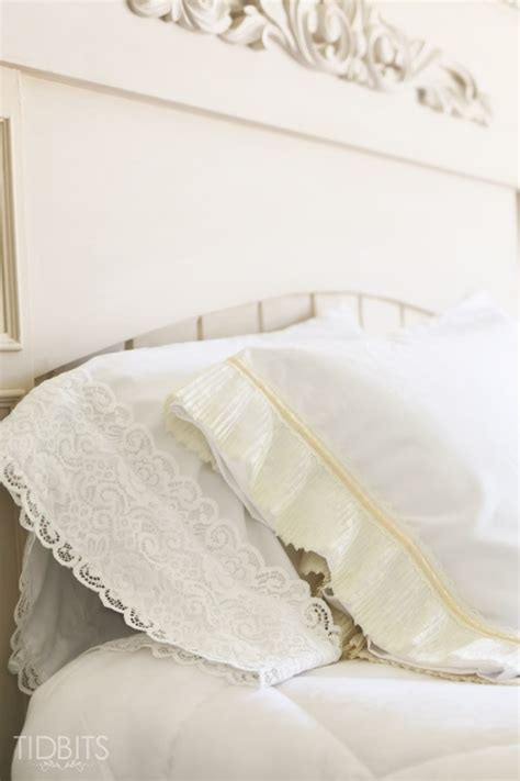 DIY Lace Pillowcase - Ella Claire & Co.