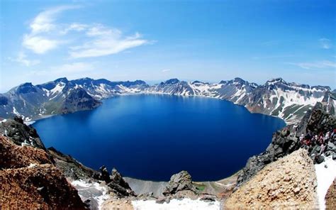 Heaven Lake, North Korea and China border | Beautiful places to visit, Vacation spots, Places to ...
