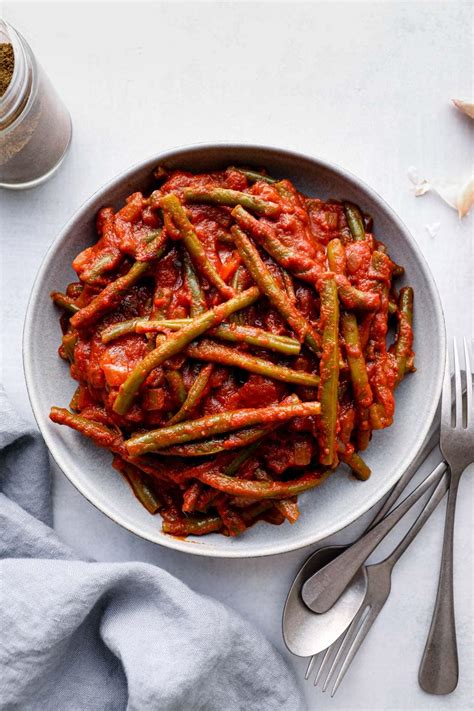 Loubya - Lebanese Green Bean & Tomato Stew - Darn Good Veggies