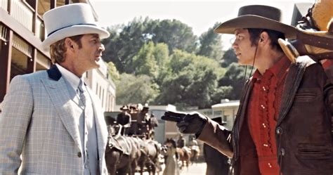 Once Upon a Time in Hollywood Deleted Scene Has More Luke Perry & Timothy Olyphant