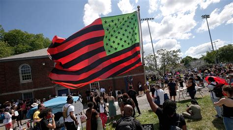 Chiefs called on to raise African American flag in addition to social justice messages | Fox News