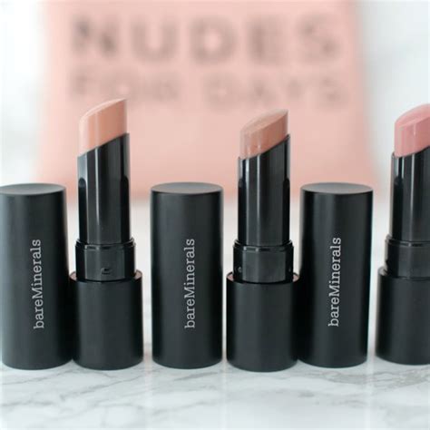 10 Organic Lipstick Brands That Deserve A Place In Your Make-Up Kit