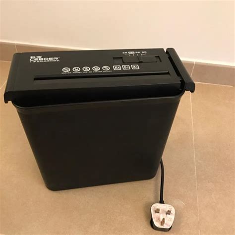 Portable Home A4 Paper Shredder | Secondhand.hk