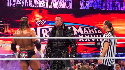 Wrestlemania Xxviii 28 The Undertaker Vs Triple H And - Undertaker Vs ...