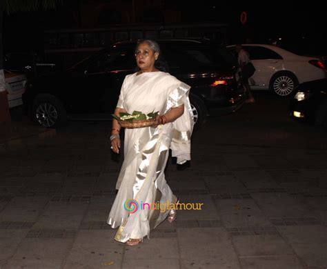 Jaya Bhaduri Bachchan Actress photo,image,pics and stills - # 330171