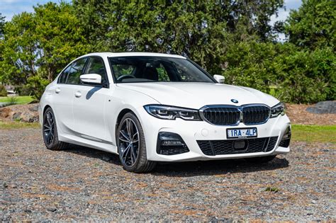 2020 BMW 330i review | CarExpert