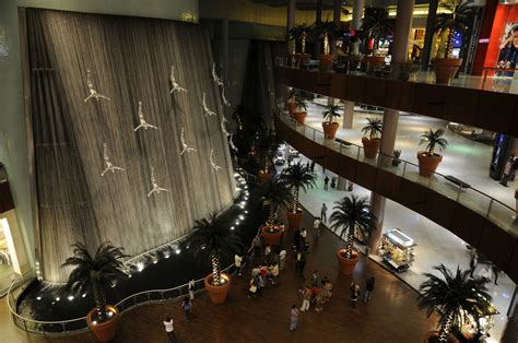 Dubai Mall Inside (10) | Downtown Dubai | Pictures | United Arab Emirates in Global-Geography