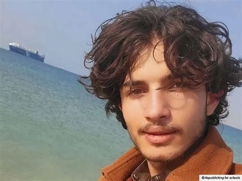 Yemeni pirate becomes surprise heartthrob - The Day