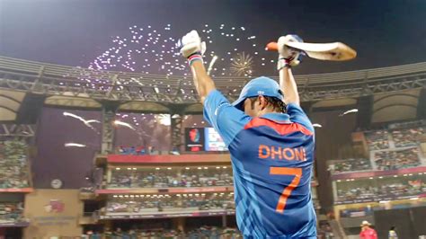 M.S. Dhoni: The Untold Story: M.S. Dhoni The Untold Story Trailer 1 ...