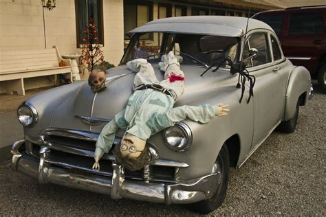 Carro decorado para Halloween | Halloween car decorations, Car, Halloween