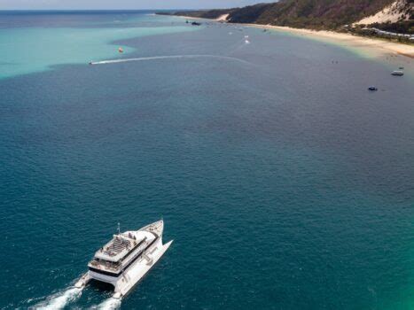 Ferry to Moreton Island (Gheebulum Kunungai) - 2 options