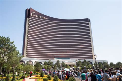 Wynn’s New Boston Casino Scores $49 Million in First Month - Bloomberg