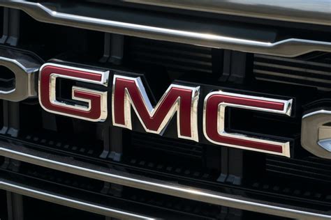 2022 GMC Canyon Denali Black Edition: Photo Gallery