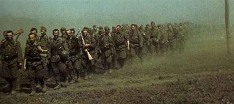 Hungarian Armed Forces 1942 > WW2 Weapons