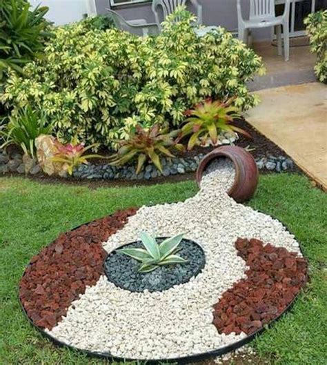 20+30+ Rock Flower Beds Ideas – HOMYRACKS