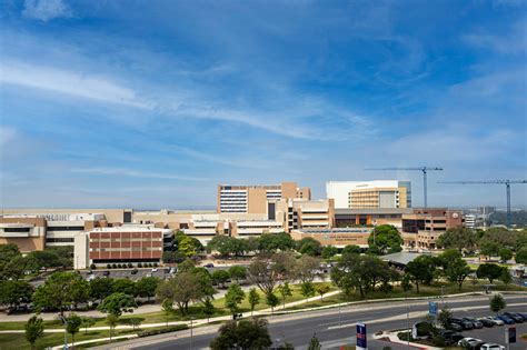 UT Health San Antonio Long (Main) Campus