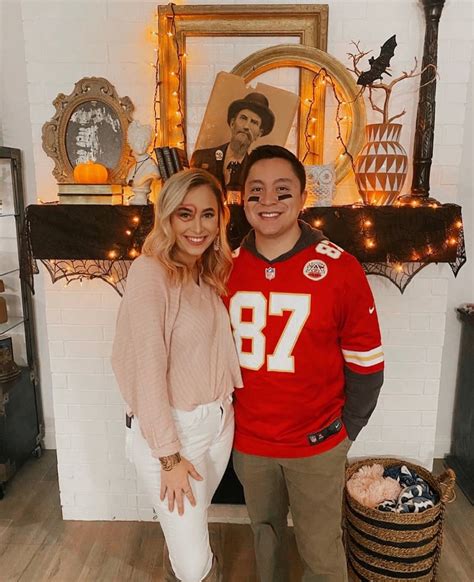 Couple Wore Taylor Swift and Travis Kelce Costumes in 2020 | POPSUGAR ...