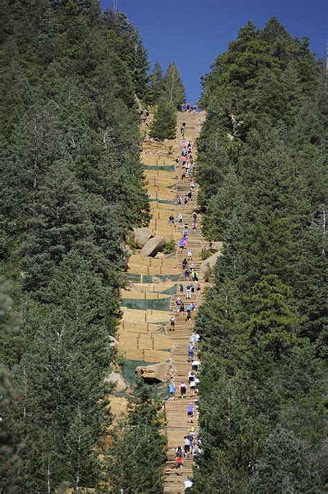 Manitou Incline Colorado Springs | 2,000 Step Hike — Colorado Springs